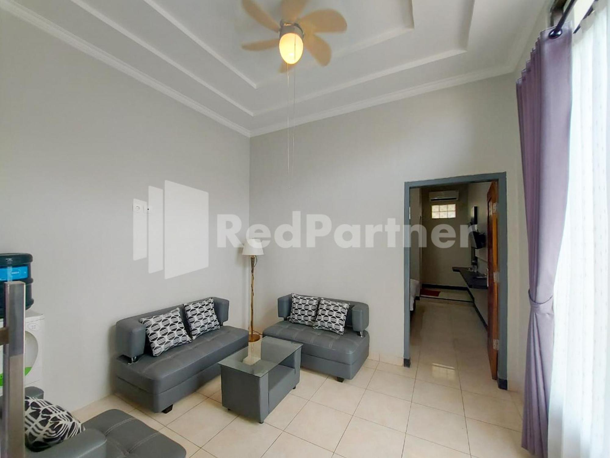 The Paragon Hotel Cilacap Redpartner Kültér fotó
