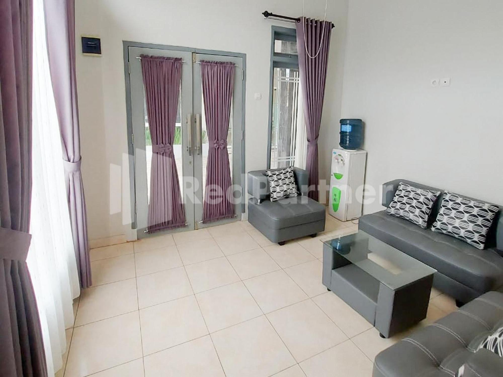 The Paragon Hotel Cilacap Redpartner Kültér fotó